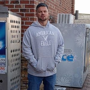 Meet your Posher, Joshua